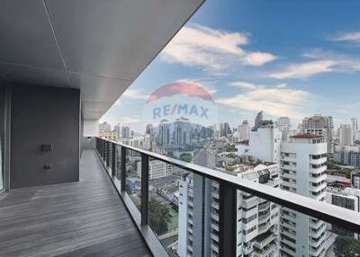 A beautiful unit in the heart of Thonglor.