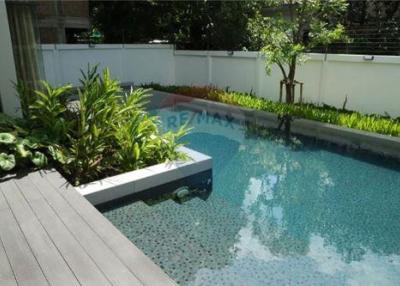For Rent Modern House 4 Bedrooms with private pool in Sukhumvit 31 - 920071001-11991