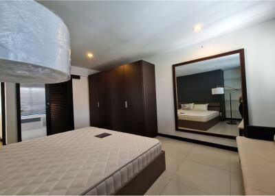 For rent penthouse pet friendly 2 bedrooms with private terrace in Sukhumvit 31 - 920071001-11984