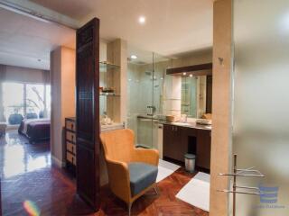 [Property ID: 100-113-23516] 2 Bedrooms 3 Bathrooms Size 220Sqm At Supreme Elegance for Rent 60000 THB