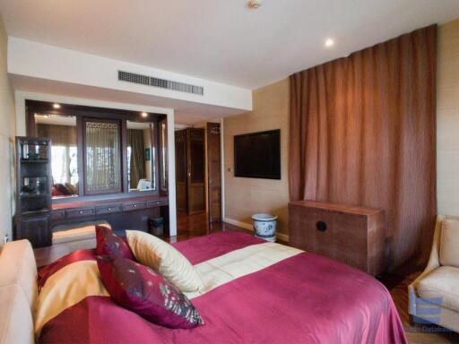 [Property ID: 100-113-23516] 2 Bedrooms 3 Bathrooms Size 220Sqm At Supreme Elegance for Rent 60000 THB