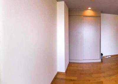 [Property ID: 100-113-26973] 2 Bedrooms 2 Bathrooms Size 66Sqm At Hive Sukhumvit 65 for Sale 5500000 THB