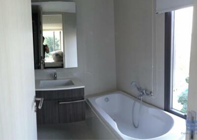 [Property ID: 100-113-25802] 2 Bedrooms 2 Bathrooms Size 69.8Sqm At Via 49 for Rent and Sale