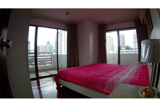 For Sale New spacious 3 bedrooms Richmond Palace Sukhumvit 43