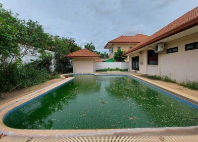 Grange Park Villa House for Sale in Pattaya