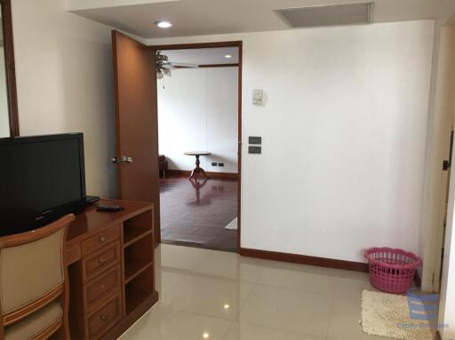 [Property ID: 100-113-25721] 2 Bedrooms 2 Bathrooms Size 76Sqm At Omni Tower Sukhumvit Nana for Sale 6500000 THB