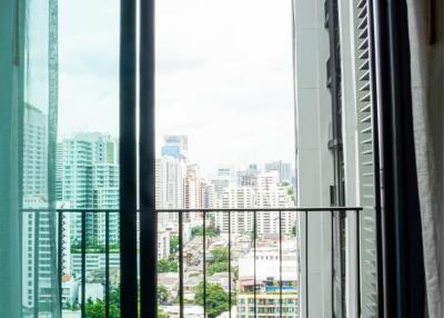[Property ID: 100-113-25665] 1 Bedrooms 1 Bathrooms Size 30Sqm At Edge Sukhumvit 23 for Sale 6700000 THB
