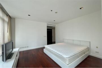 3 bedrooms for rent at BTS Ploenchit