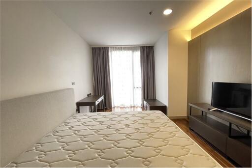 4 bedrooms apartment for rent near BTS Prompong - 920071001-11934