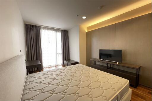 4 bedrooms apartment for rent near BTS Prompong - 920071001-11934