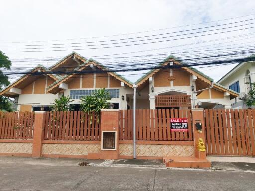 House for Sale at Paradise Hill 2 in Pattaya