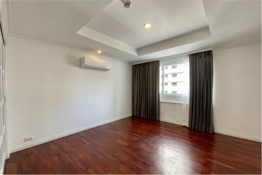 3+1 bedrooms apartment for rent in Asoke area