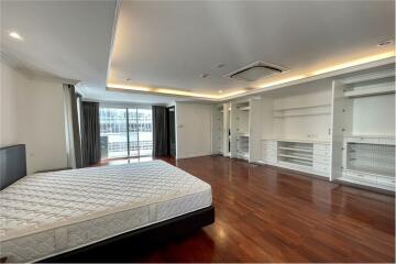 3+1 bedrooms apartment for rent in Asoke area - 920071001-11949