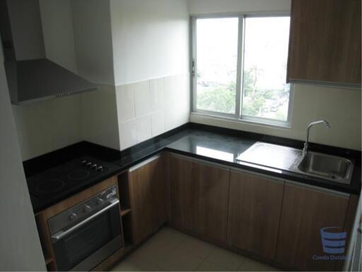 [Property ID: 100-113-25477] 2 Bedrooms 2 Bathrooms Size 165Sqm At P.W.T Mansion for Rent 55000 THB