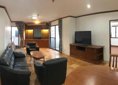 [Property ID: 100-113-25473] 3 Bedrooms 3 Bathrooms Size 195Sqm At Fifty Fifth Tower for Rent 50000 THB