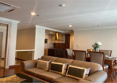 Luxurious Sukhumvit Condo: 3 Beds, 3 Baths