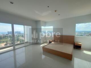 AD Hyatt Condominium for Sale in Wongamat