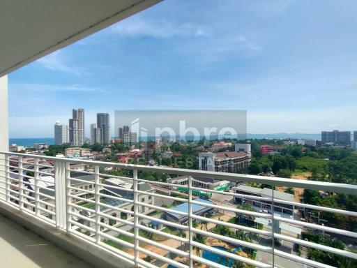 AD Hyatt Condominium for Sale in Wongamat