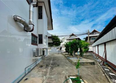 Single house Ramintra 34 Road BTS Pink Line