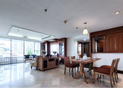 For rent spacious 2 bedrooms in  Narathiwas Soi 7 Sathorn BTS Chongnonsi - 920071001-11564
