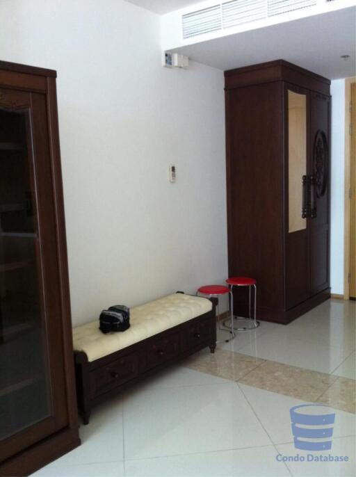 [Property ID: 100-113-25197] 1 Bedrooms 1 Bathrooms Size 65Sqm At The Empire Place for Rent