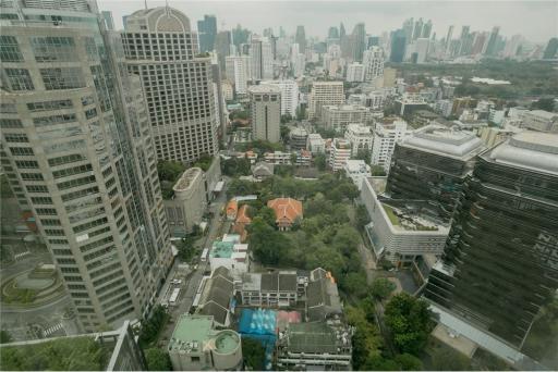 Luxury serviced residences in Bangkok