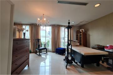 For sale special townhouse 3+1 bedrooms in Baan Klang Krung Thonglor - 920071001-11552