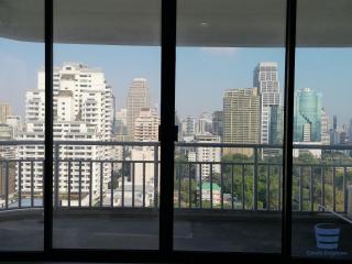 [Property ID: 100-113-24968] 3 Bedrooms 2 Bathrooms Size 135Sqm At Lake Green for Rent 65000 THB