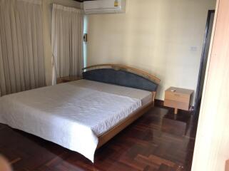 [Property ID: 100-113-24867] 3 Bedrooms 2 Bathrooms Size 164Sqm At Richmond Palace for Rent