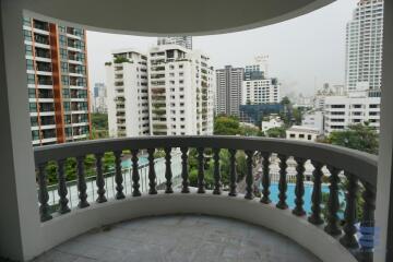 [Property ID: 100-113-24858] 3 Bedrooms 3 Bathrooms Size 190Sqm At Royal Castle for Sale 15500000 THB