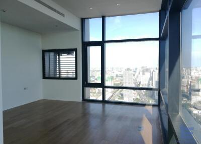 [Property ID: 100-113-24713] 3 Bedrooms 3 Bathrooms Size 137Sqm At Circle Living Prototype for Rent 100000 THB