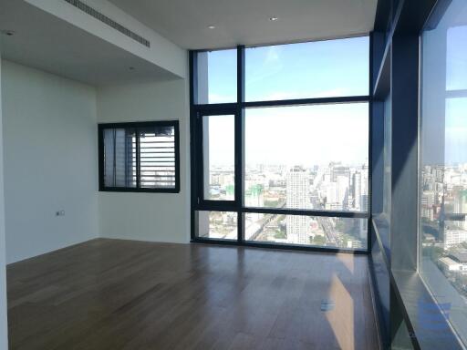 [Property ID: 100-113-24713] 3 Bedrooms 3 Bathrooms Size 137Sqm At Circle Living Prototype for Rent 100000 THB