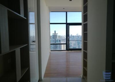 [Property ID: 100-113-24713] 3 Bedrooms 3 Bathrooms Size 137Sqm At Circle Living Prototype for Rent 100000 THB