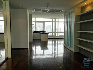 [Property ID: 100-113-25298] 3 Bedrooms 4 Bathrooms Size 277Sqm At The Height for Sale 59000000 THB