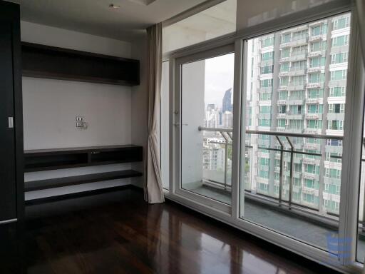 [Property ID: 100-113-25298] 3 Bedrooms 4 Bathrooms Size 277Sqm At The Height for Sale 59000000 THB