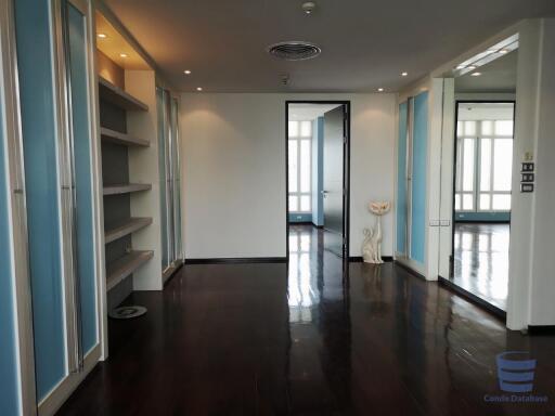 [Property ID: 100-113-25298] 3 Bedrooms 4 Bathrooms Size 277Sqm At The Height for Sale 59000000 THB