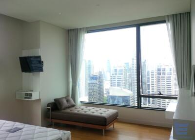 [Property ID: 100-113-24985] 2 Bedrooms 2 Bathrooms Size 120Sqm At Sindhorn Residence for Rent 125000 THB