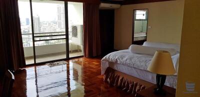 [Property ID: 100-113-25241] 3 Bedrooms 4 Bathrooms Size 281Sqm At The Habitat Sukhumvit 53 for Rent 90000 THB