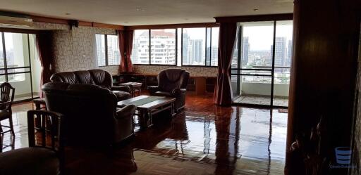 [Property ID: 100-113-25241] 3 Bedrooms 4 Bathrooms Size 281Sqm At The Habitat Sukhumvit 53 for Rent 90000 THB