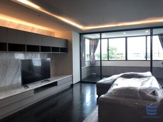 [Property ID: 100-113-25231] 3 Bedrooms 4 Bathrooms Size 260Sqm At The Habitat Sukhumvit 53 for Rent 70000 THB