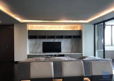 [Property ID: 100-113-25231] 3 Bedrooms 4 Bathrooms Size 260Sqm At The Habitat Sukhumvit 53 for Rent 70000 THB