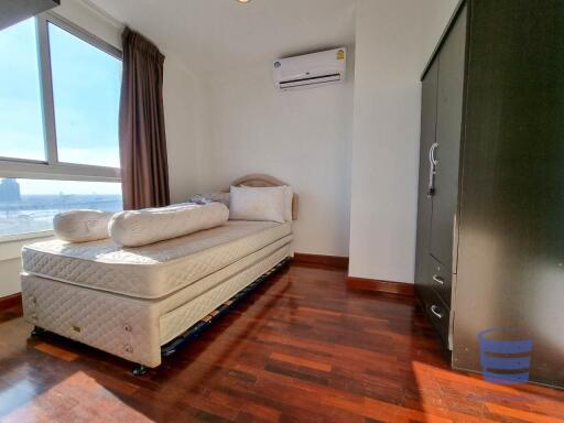 River Heaven Chareonkrung 3 Bedroom 2 Bathroom For Rent and Sale