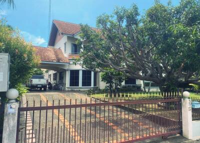 House in Mabprachan Pattaya For Sale