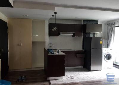 [Property ID: 100-113-24830] 1 Bedrooms 1 Bathrooms Size 47Sqm At Lumpini Place Narathiwas 24 for Sale 3500000 THB