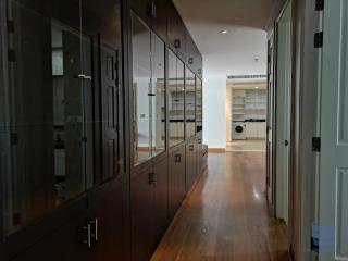 [Property ID: 100-113-24587] 3 Bedrooms 3 Bathrooms Size 132Sqm At Wattana Suite for Sale 12000000 THB