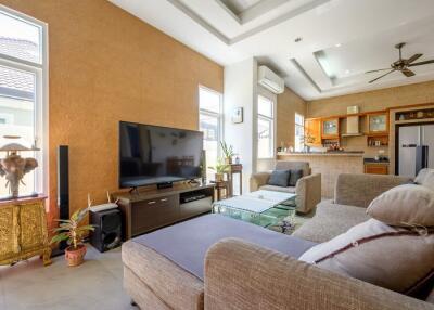 House at East Pattaya for Sale with 2 Bedrooms