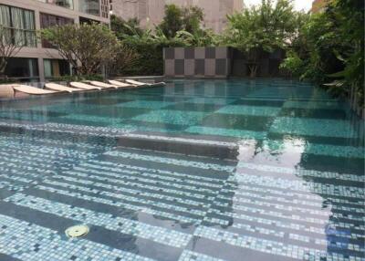 [Property ID: 100-113-24456] 1 Bedrooms 1 Bathrooms Size 47Sqm At Via Botani for Rent 30000 THB