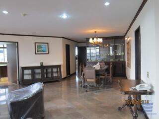 [Property ID: 100-113-24335] 3 Bedrooms 3 Bathrooms Size 220Sqm At The Waterford Park Sukhumvit 53 for Rent 85000 THB