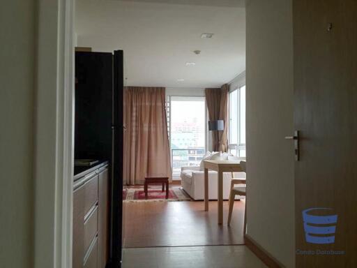 [Property ID: 100-113-24279] 2 Bedrooms 2 Bathrooms Size 65Sqm At The Treasure Silom for Rent and