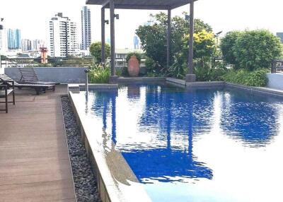 Sathorn Plus-By The Garden 1 Bedroom 1 Bathroom For Rent